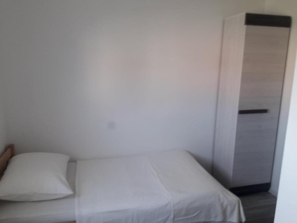 Apartman Sandra Водице Экстерьер фото